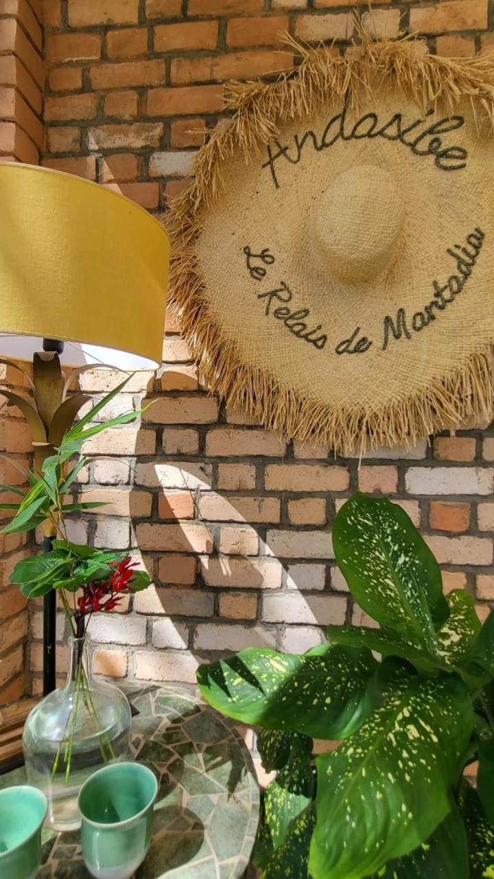 ホテル Relais De Mantadia Andasibe エクステリア 写真